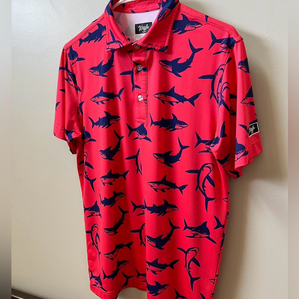 Waggle Men’s Small Golf Shirt - worn once